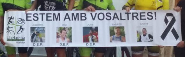 Imagen: Homenaje a los ciclistas de Xàbia