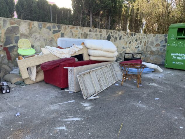 Imagen: Residuos en los contenedores de Xàbia