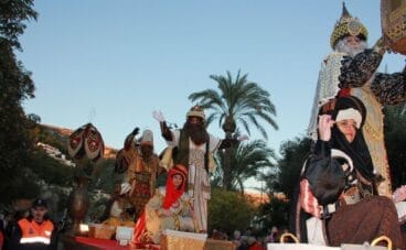 Cabalgata de Reyes Magos 2020 por el puerto de Jávea