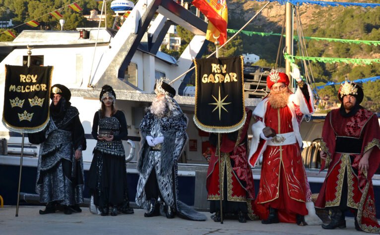 Los Reyes Magos llegan al Port de Xàbia (Cabalgata de Reyes de 2019)