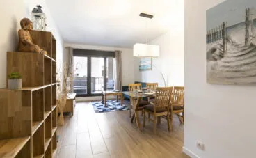 Salón-comedor de un apartamento de vacaciones en Jávea – Quality Rent a Villa