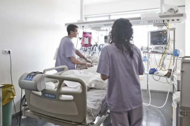 Imagen: Unidad de cuidados intensivos del hospital de Dénia