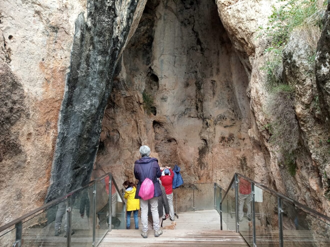 visita a la cova del Parpalló de Gandia