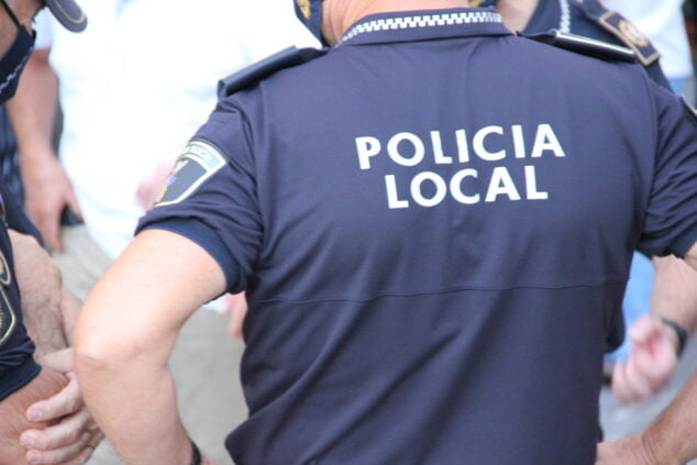 Imagen: Agentes de la Policía Local