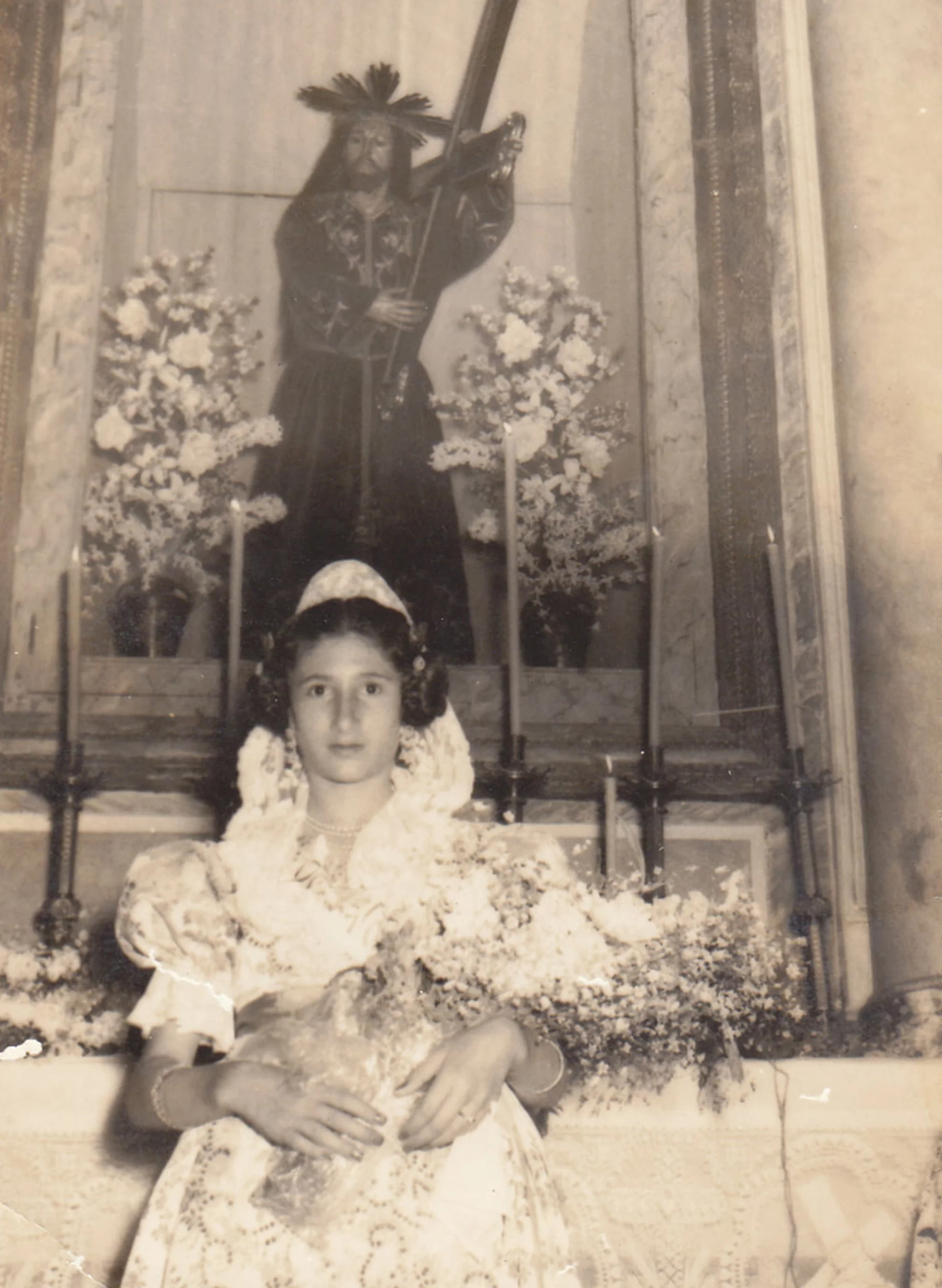 MªRosa Vives Torres, primera dama de honor de las fiestas de San Juan en 1956