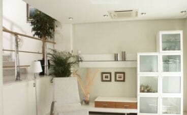 Sala de estar en una casa en venta en el puerto de Jávea – Terramar Costa Blanca