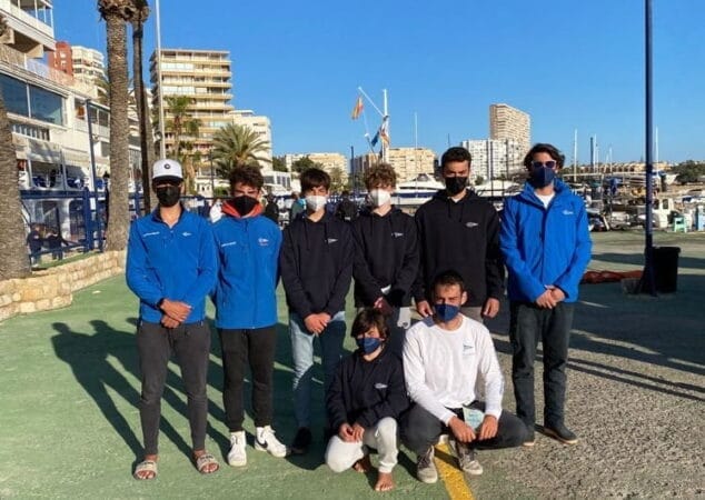 Imagen: Equipo BicTechno de Tablas del Club Náutico Jávea