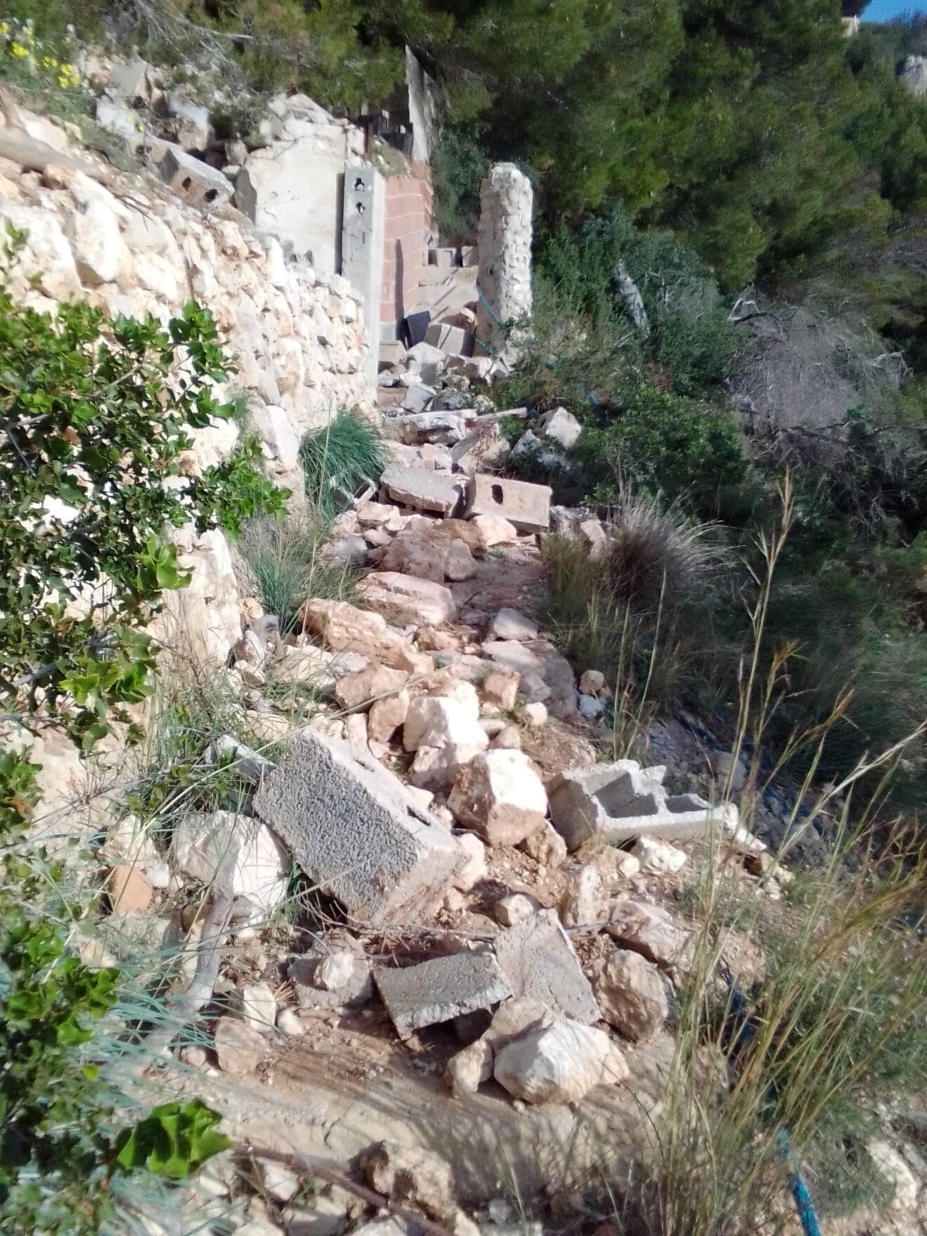 Estado del acceso a la pesquera Encots