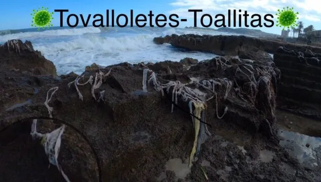 Imagen: Toallitas en el mar