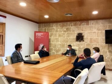 Reunión municipal con los vecinos de La Plana