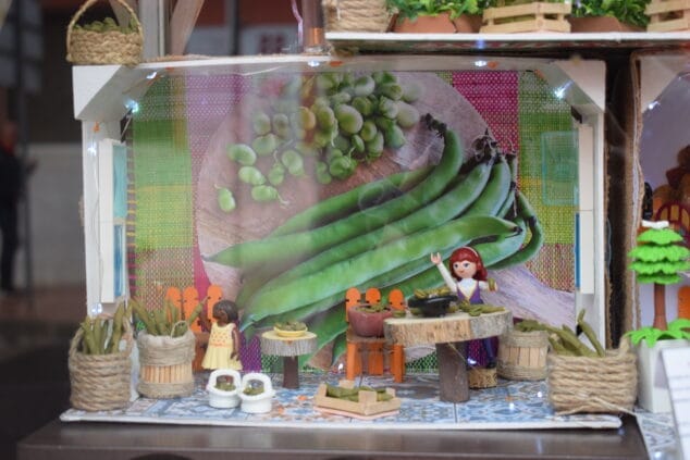 Imagen: Concurso escaparates 'socmitjafava'