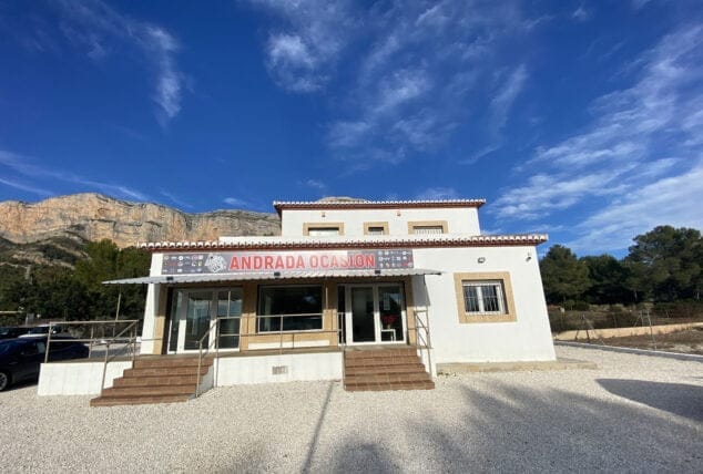 Imagen: Exterior de Andrada Ocasión