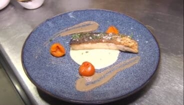 Plato de corvina cocinado en Cala Bandida