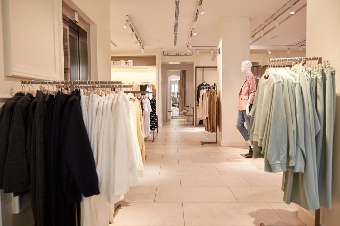 Ropa de mujer en Dénia - MANGO