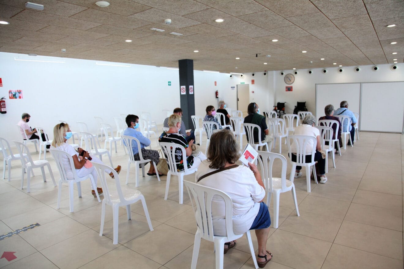 Primer día de vacunación masiva en Xàbia