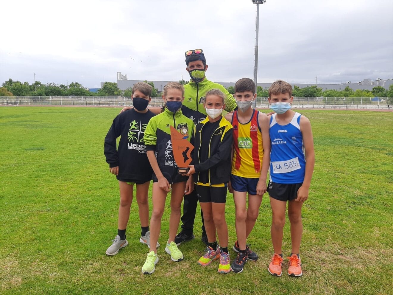 Atletas en el Interprovincial de Castellón