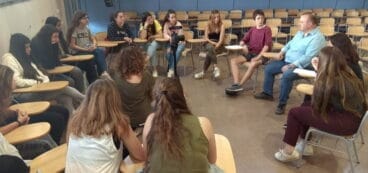 Charla de educación en los centros educativos