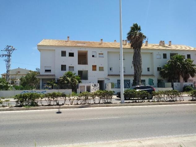 Imagen: Edificio abandonado propuesto para vivienda social