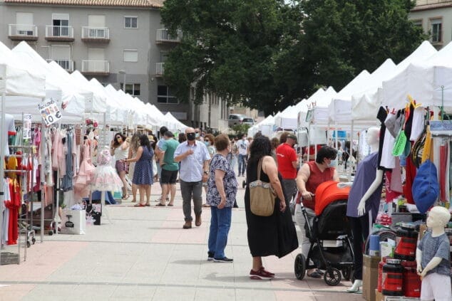 Imagen: Feria del stock de Xàbia