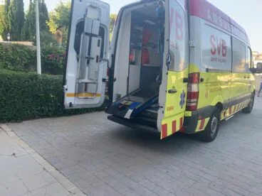 Foto de archivo-ambulancia de SVB