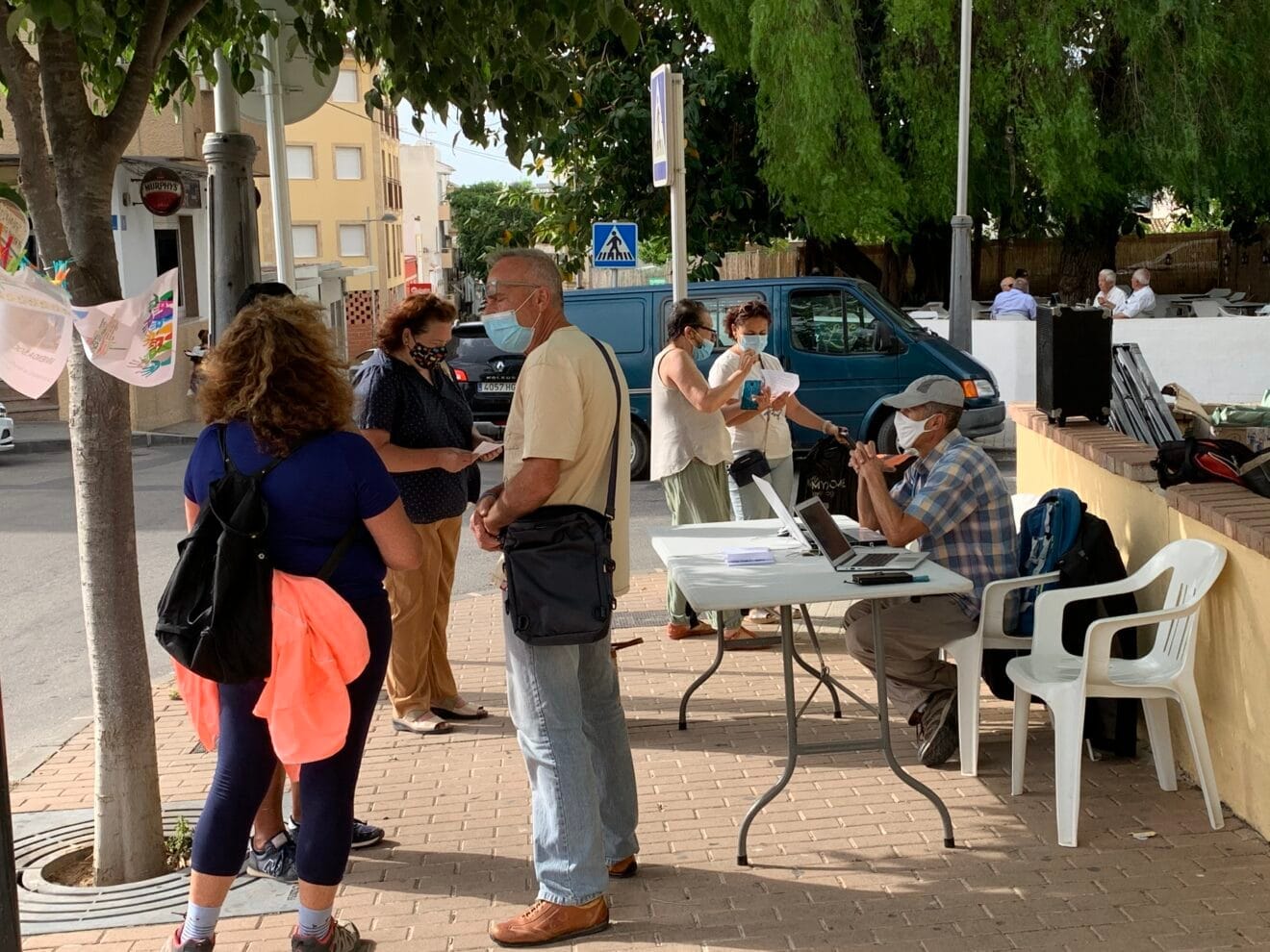 Mesa informativa de Podemos para los Presupuestos Participativos