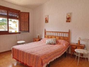 Dormitorio doble Casa Blanca MMC Property Services