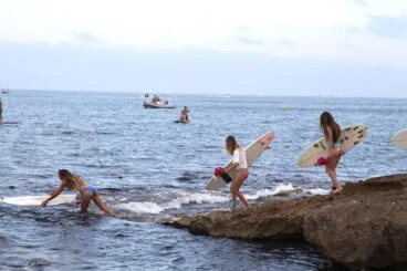Homenaje al surfista Óscar Serra en Xàbia