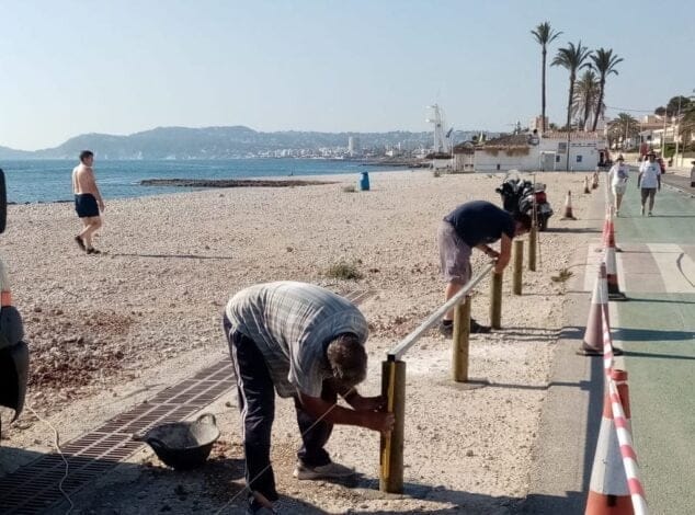 Imagen: Instalación de la cerca en el Primer Montañar