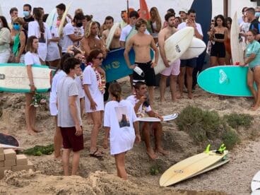 Multitudinario adiós a Óscar Serra