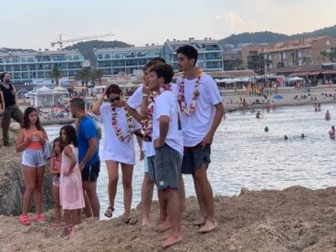 Multitudinario adiós a Óscar Serra