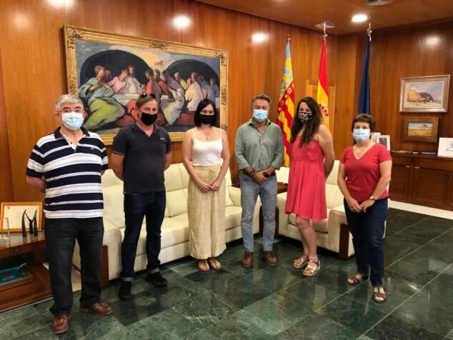 Imagen: Nuevos trabajadores que se incorporan al Ayuntamiento