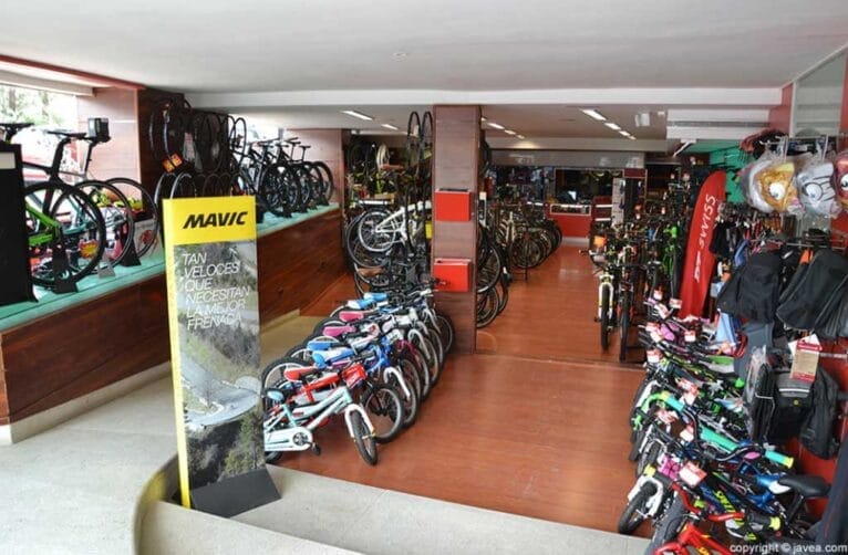 Reparación de bicicletas en Xabias Bikes