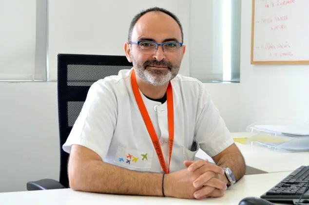 Imagen: Antonio Barceló, médico del Departamento de Salud de Dénia