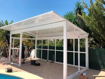 Cerramientos de aluminio – Alucardona Pvc y Aluminios, S.L.