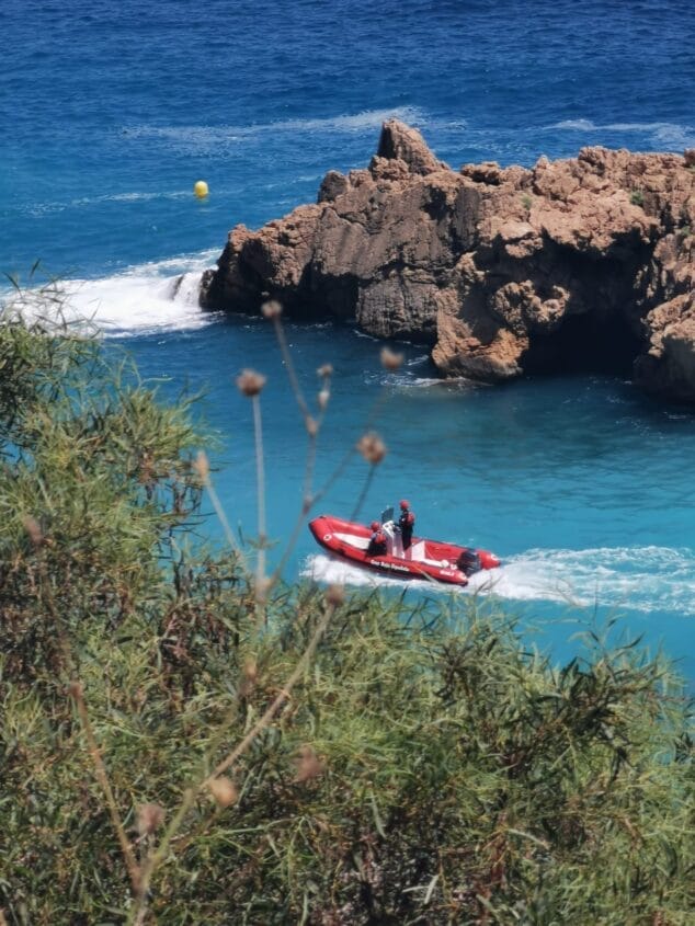 Imagen: Embarcación de Cruz Roja Jávea