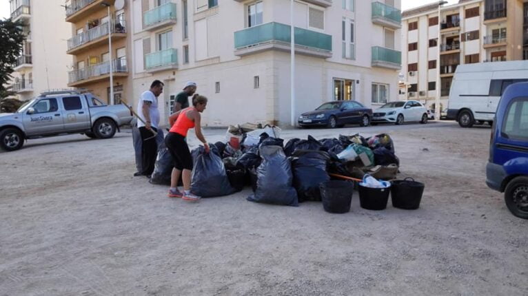 In a cleaning of Xàbia Neta between tots