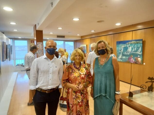 Imagen: Exposición Michele Dandrieux en el Club Náutico Jávea