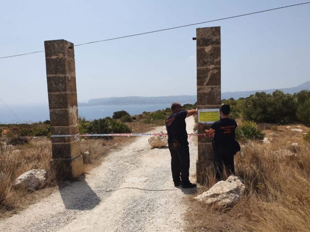 Imagen: Precinto de accesos a áreas forestales de Xàbia