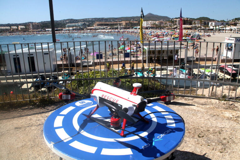 El dron que apoyará las labores de emergencia en las playas