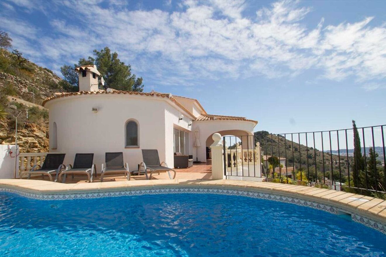 Alquilar casa invierno Javea - MMC Property Services