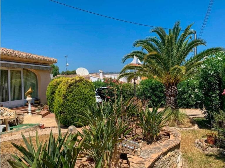 Comprar casa en Javea - Vicens Ash Properties