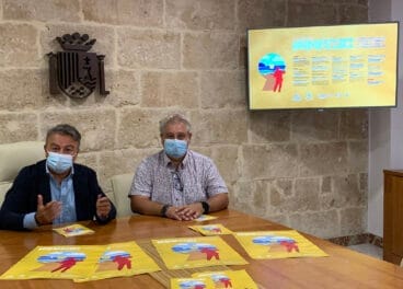 El alcalde, José Chulvi y el concejal de Cultura, Quico Moragues