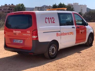 Extinguido el incendio originado en una parcela de Xàbia (5)