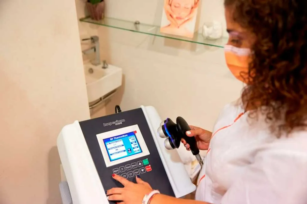 Imperium MED 400 en Policlinica CUME