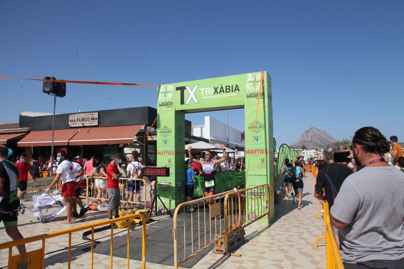 Participantes en el TriXàbia 2021 108