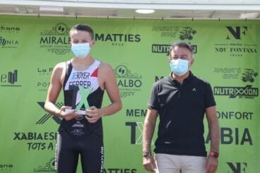 Participantes en el TriXàbia 2021 143