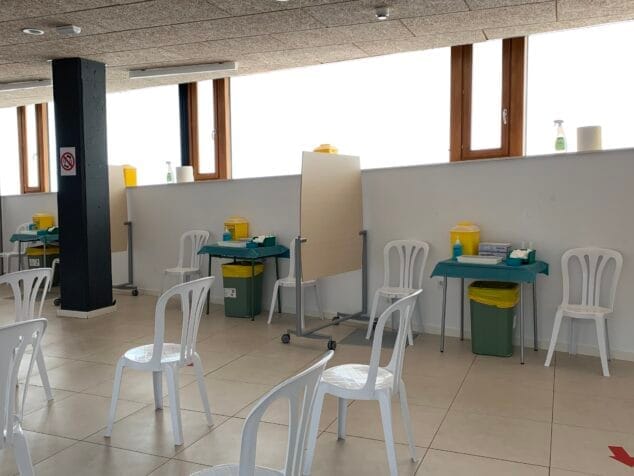 Imagen: Punto de vacunación para la COVID-19