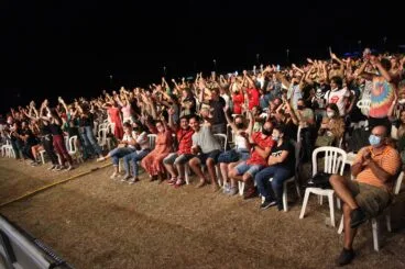 Multitudinario público en el Montgorock 2021