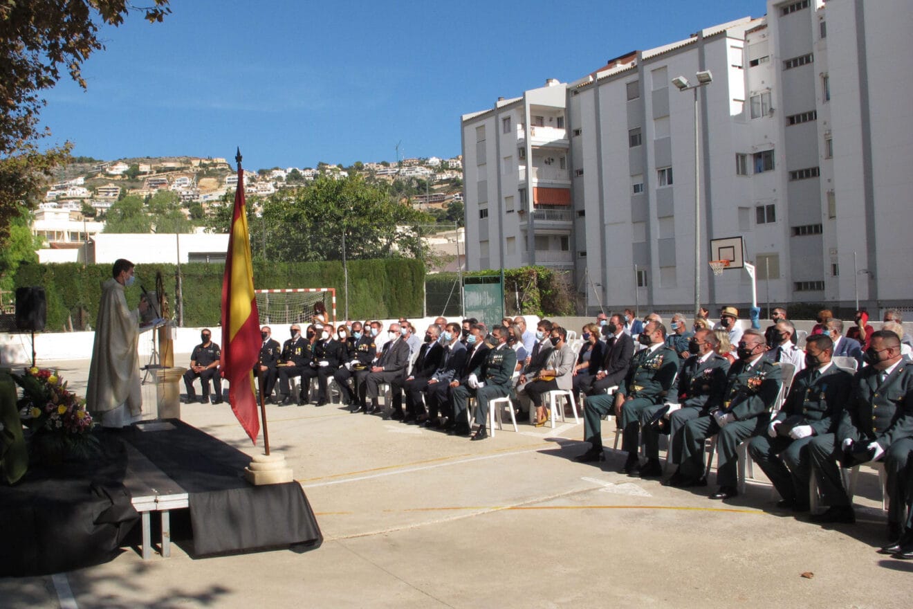 Acto de la Guardia Civil en el día del Pilar