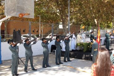 Acto de la Guardia Civil en el día del Pilar (39)